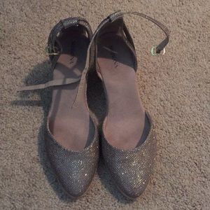 Gently worn Merona wedges